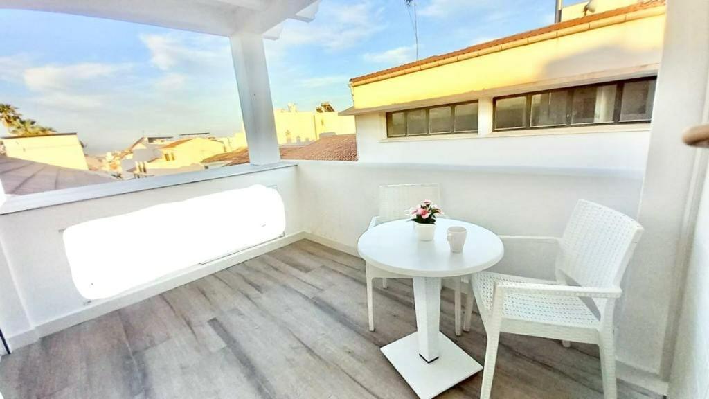 Alhattic Rooms Alhaurín de la Torre Eksteriør bilde